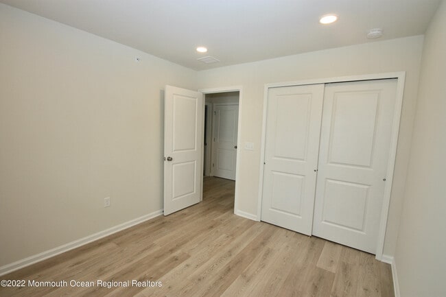 Building Photo - 1206 Arose Ln