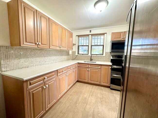 Building Photo - 4743 Purdy Ln