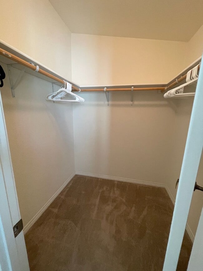 Building Photo - Fully Furnished Executive 3BR / 2BA Home on Pukalani Golf Course