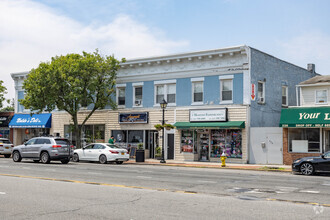 Building Photo - Amitville Flats