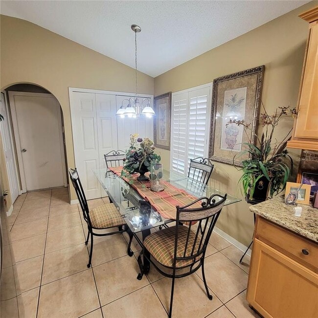 Building Photo - 319 Grand Royal Cir