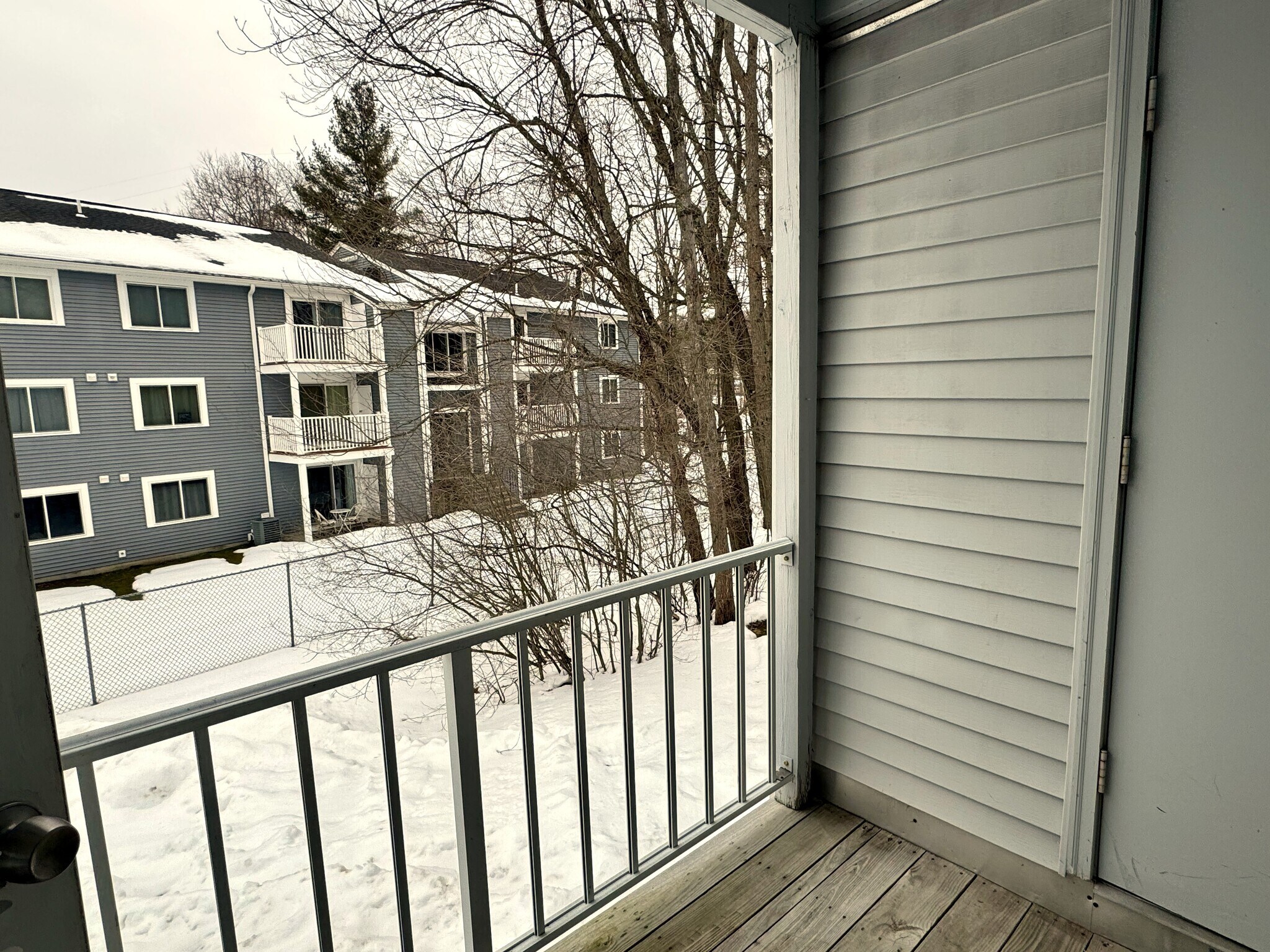 Building Photo - 18 Walden Dr