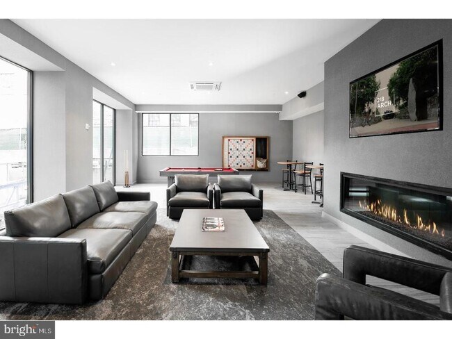 Building Photo - 218 Arch St