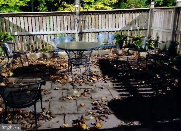 Building Photo - 10109 Prince Pl