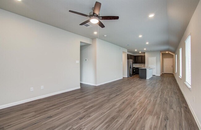 Building Photo - 5111 Shelby Katherine Dr