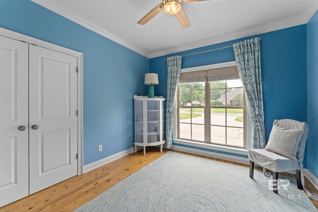 Building Photo - 25911 Tealwood Dr