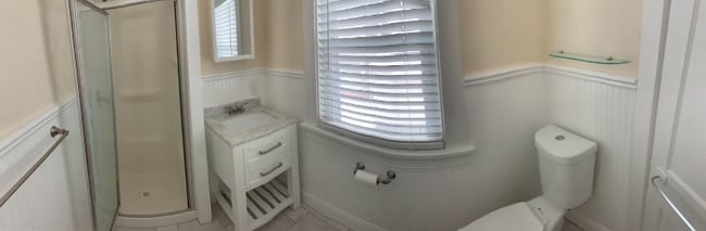 Building Photo - 84 Woodbury Rd