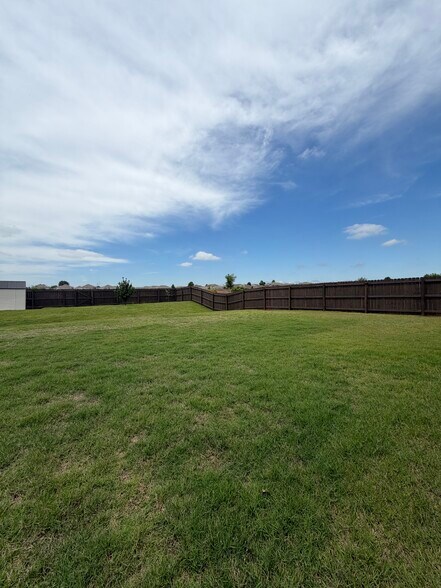 Building Photo - 202 Abercorn Dr