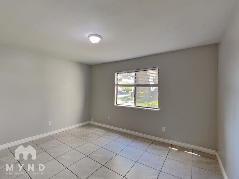 Building Photo - 4744 O'Bannon Dr