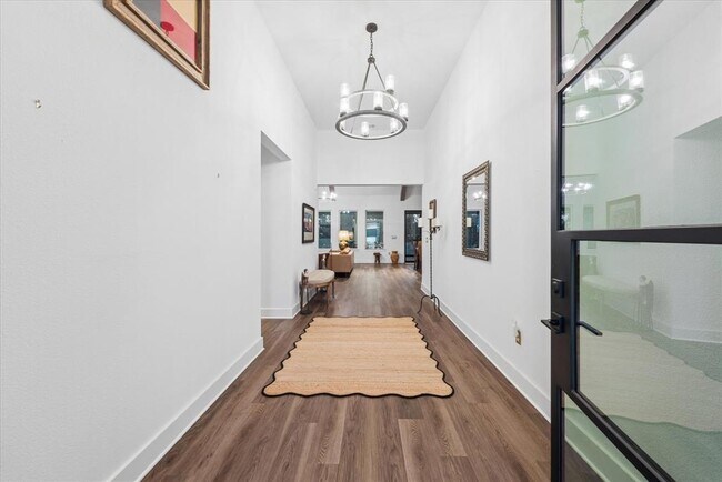 Building Photo - 437 Trabuco Bnd