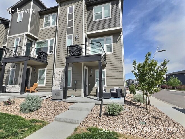 Primary Photo - Beautiful and Spacious New Townhome in Nor...