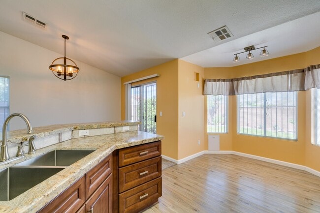 Building Photo - Updated Mediterranean-Style Home with Priv...