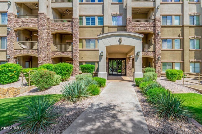 Building Photo - 5450 E Deer Valley Dr