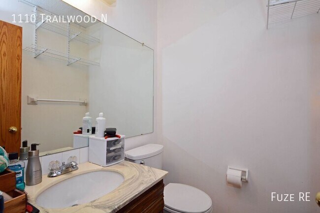 Building Photo - 1110 Trailwood N