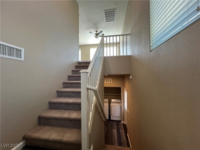 Building Photo - 10973 Sardinia Sands Dr