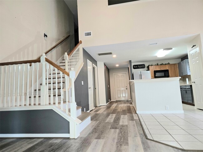 Building Photo - 11918 S Brenton Knoll Dr