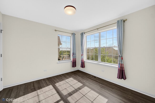 Building Photo - 2159 Coral Ln