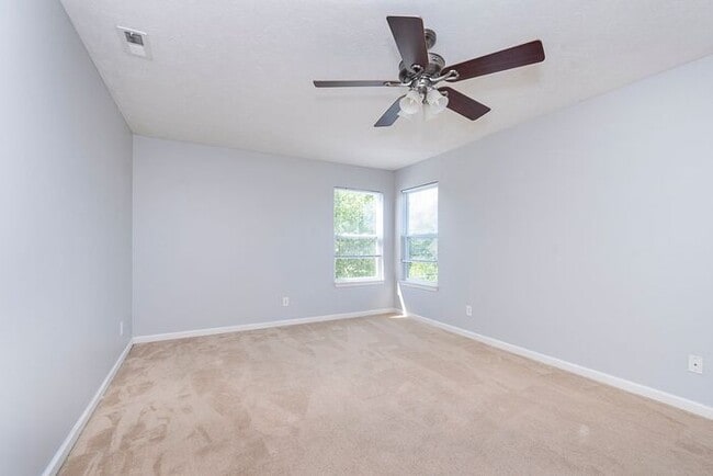 Building Photo - 4 Bedroom Home With Pond View in Top Rated...