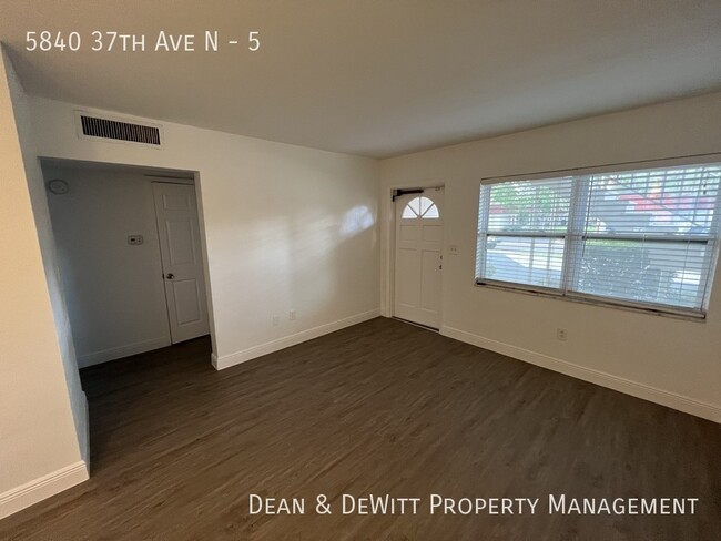 Building Photo - 5840 37th Ave N