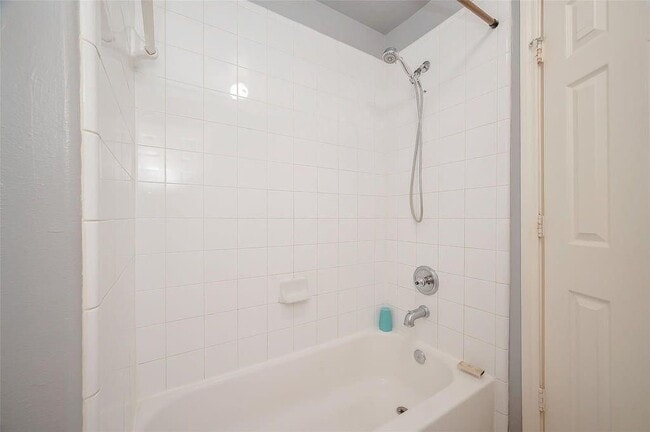 Building Photo - 6302 Wellness Landing Ln