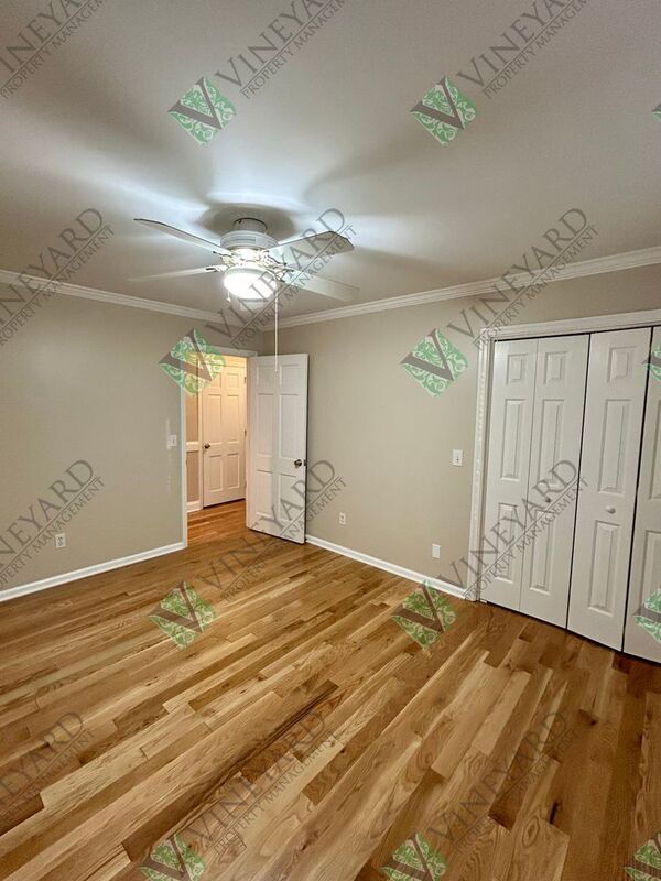 Building Photo - 261 Ridgeway Rd