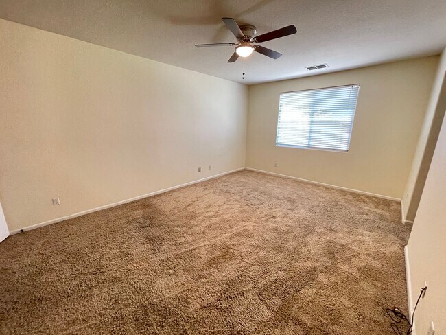 Building Photo - 5301 Lotus Pond Way
