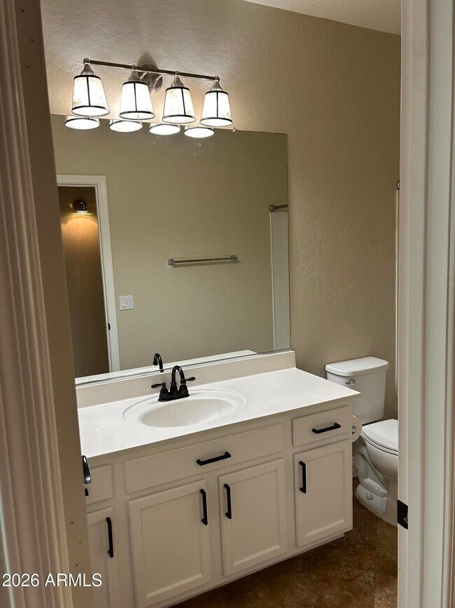 Building Photo - 7024 S Claiborne Ave