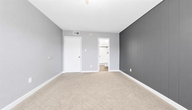 Building Photo - 6321 Walraven Cir