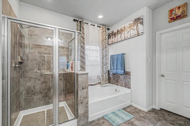 Building Photo - 16534 Twinwalker Drive