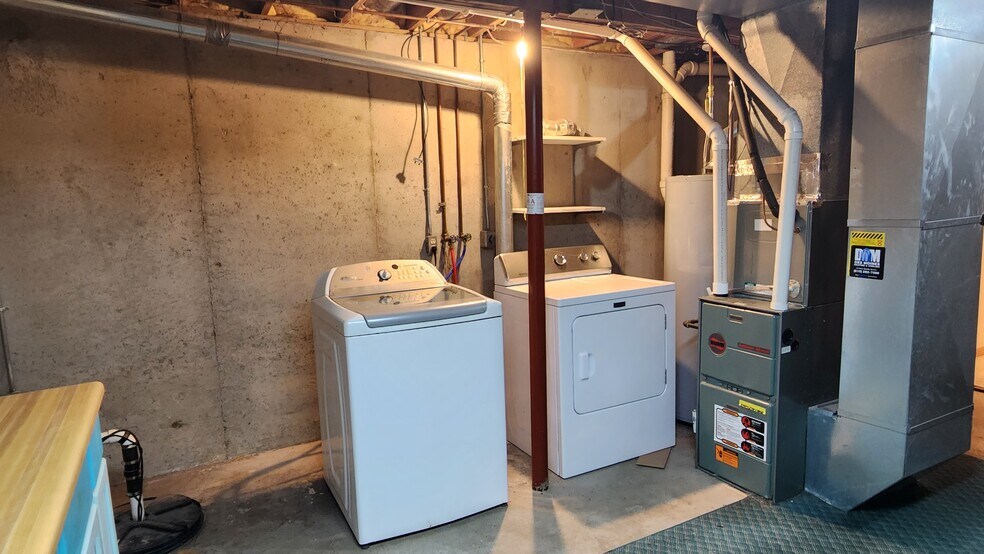 Building Photo - 1209 58th St