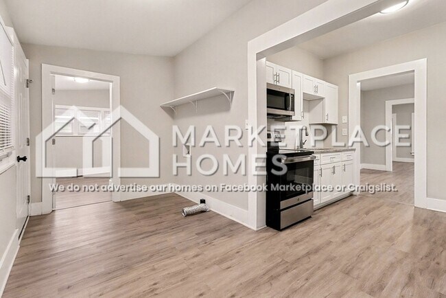 Building Photo - 1416 St Michael Ave