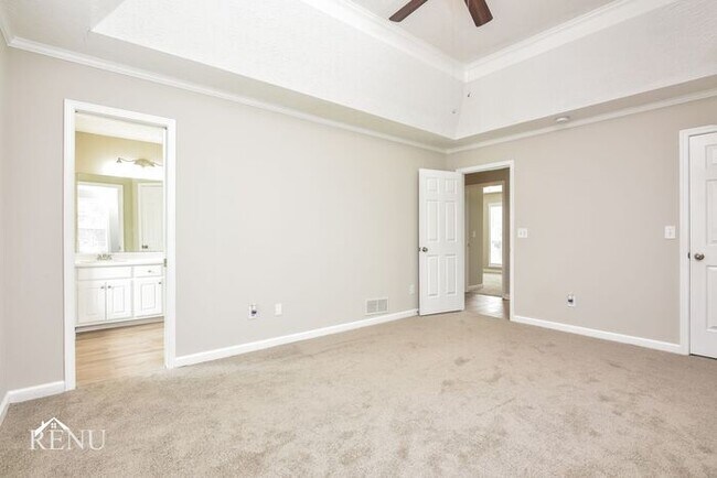 Building Photo - 1630 Rose Pointe Dr