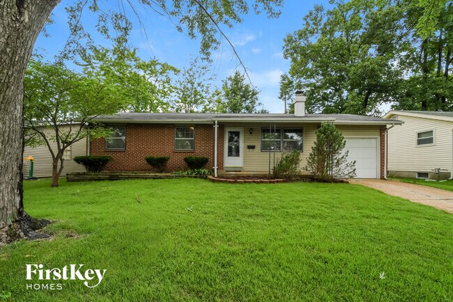 Building Photo - 2725 Benne Dr