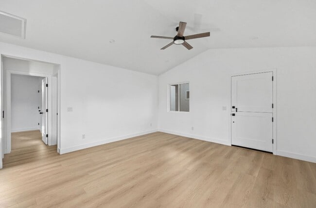 Building Photo - 1 Bedroom 1 bath Brand New Cottage $3,600 ...