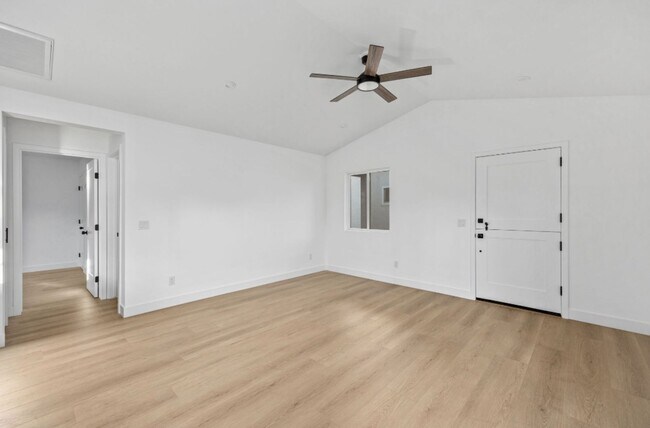 Building Photo - 1 Bedroom 1 bath Brand New Cottage $3,950 ...