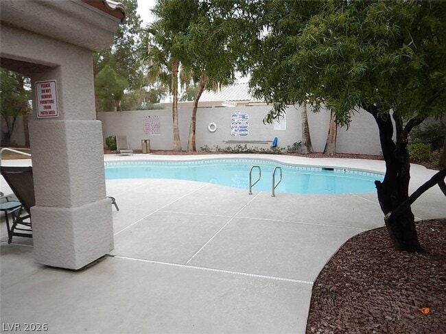 Building Photo - 501 Satin Saddle Pl