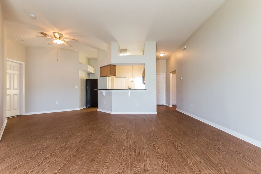 Building Photo - 12008 Butler Woods Cir