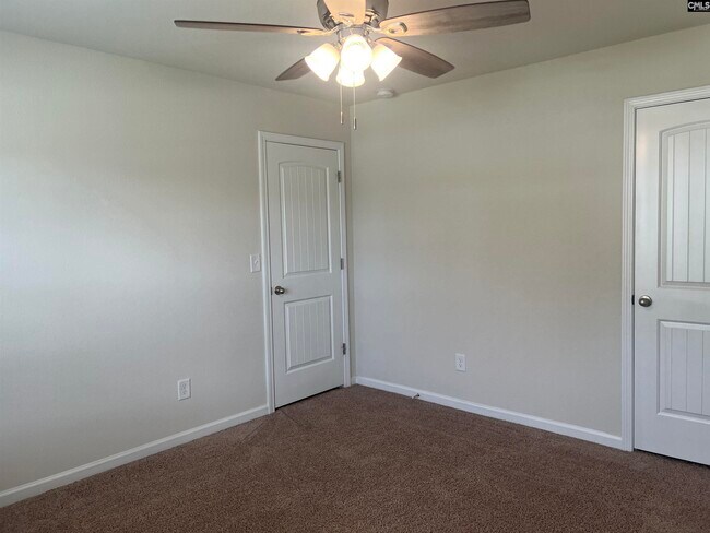 Building Photo - 127 Sundew Rd