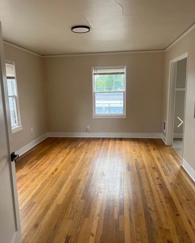 Interior Photo - Broadway