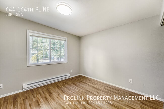 Building Photo - 644 164th Pl NE