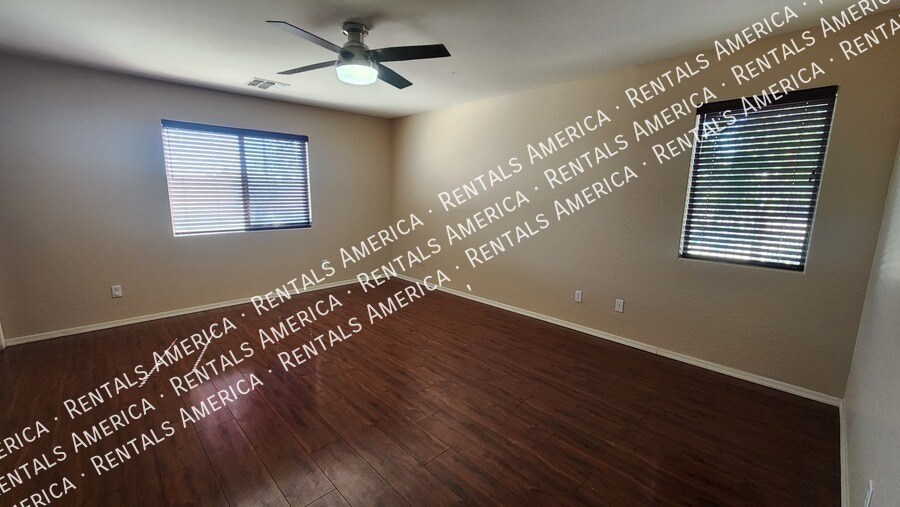 Building Photo - 25849 W Satellite Ln