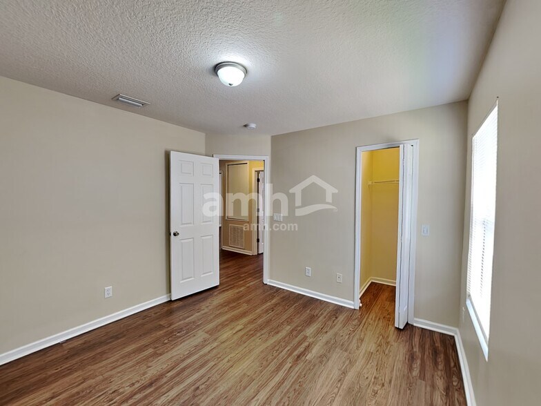 Building Photo - 1134 Serengeti Way
