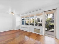 Building Photo - 2650 Ocean Pkwy