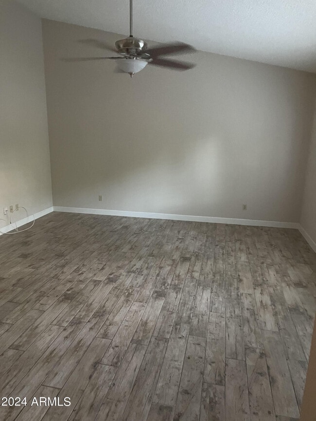 Building Photo - 3630 E Goldfinch Gate Ln