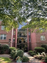 Building Photo - Live in the Heart of Historic Dilworth – W...