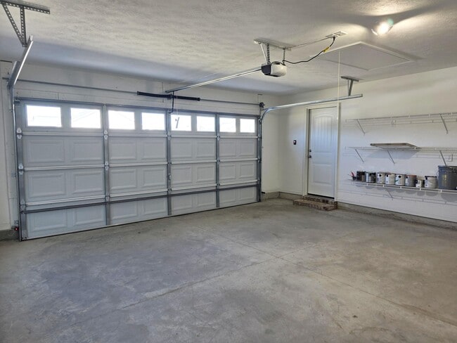 Building Photo - 606 Litcham Run