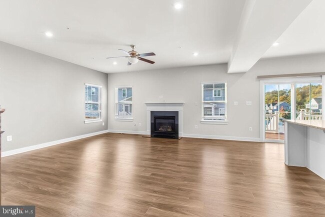 Building Photo - 2305 Wadlow Ln