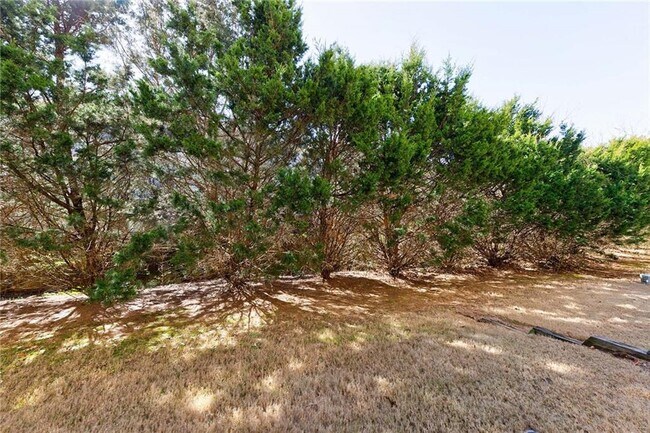 Building Photo - 2022 Cobblestone Cir NE