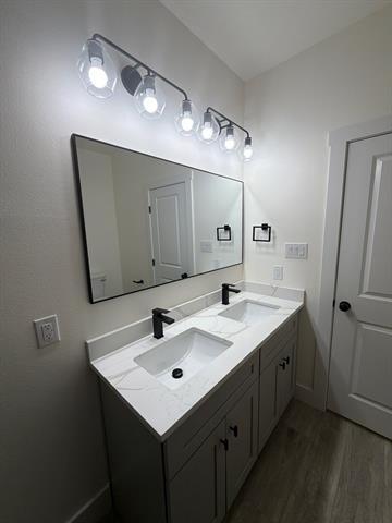 Building Photo - 5707 Barkridge Dr