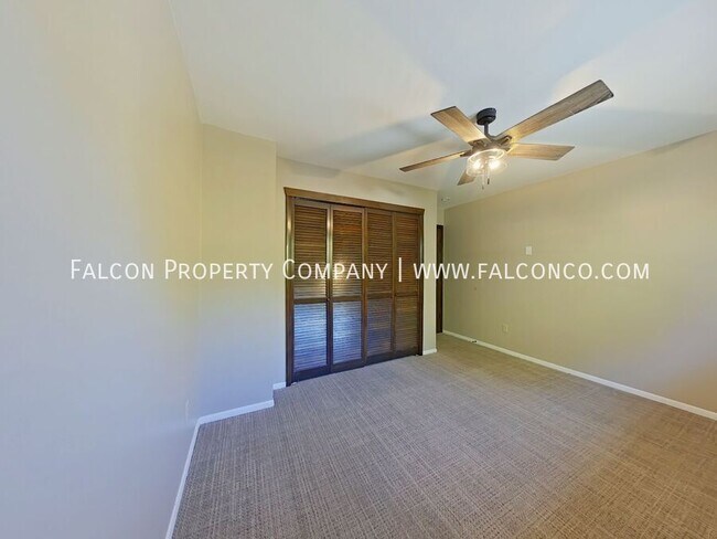 Building Photo - 133 Dolomite Dr